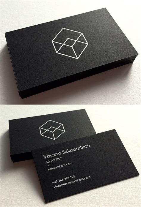 Clean And Crisp Black And White Minimalist Business Card For A Graphic Designer| CardObserver