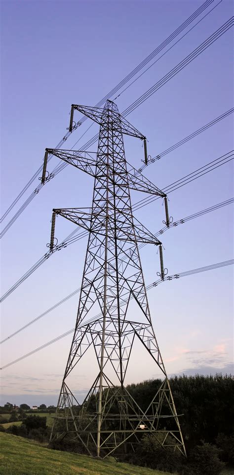 Transmission tower | Wiki | Everipedia