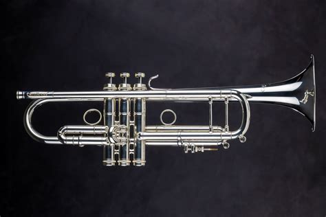 Carol Brass CTR-7370H-YST Bb trumpet — Niche Trumpet