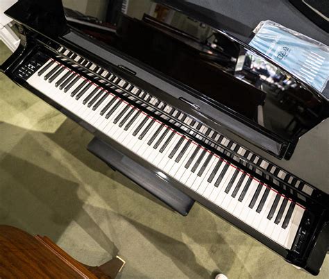 Yamaha Clavinova Pre-Owned Yamaha Clavinova CLP-765GP Digital Grand Piano - Polished Ebony