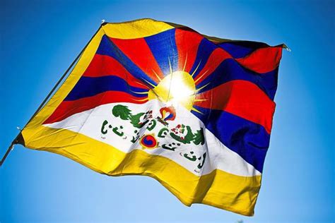 University in England bans Tibetan flag after Chinese student ...