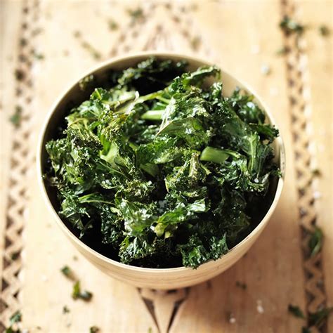 Kale crisps | Healthy Recipe | WW UK