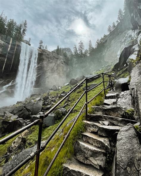 Complete Guide to Hiking the Mist Trail to Vernal Falls and Nevada ...