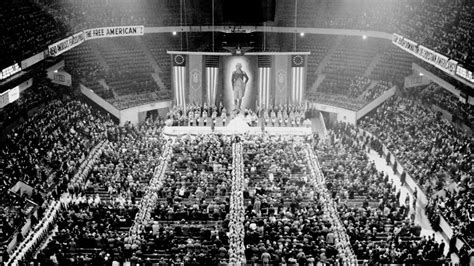 Americans hold a Nazi rally in Madison Square Garden | February 20 ...