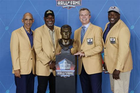 2022 NFL Hall of Fame: Which former NFL players make Hall of Fame in first year of eligibility