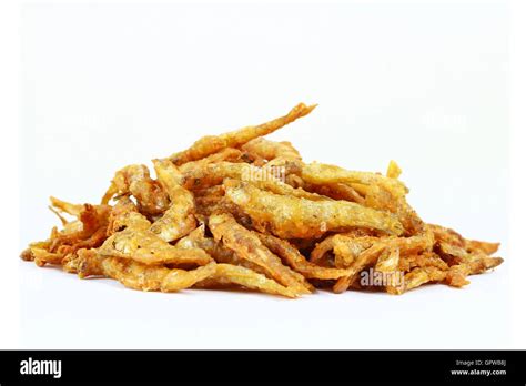 small fried fish Stock Photo - Alamy