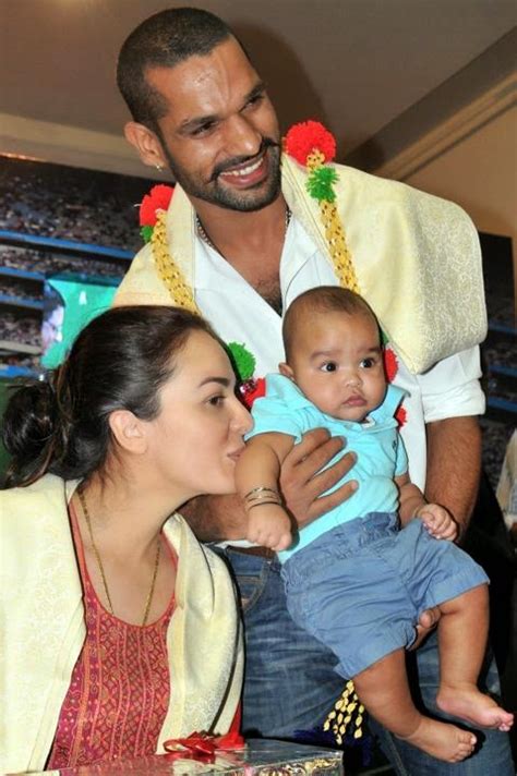 Indian Cricketer Shikhar Dhawan Family Photos - MERE PIX