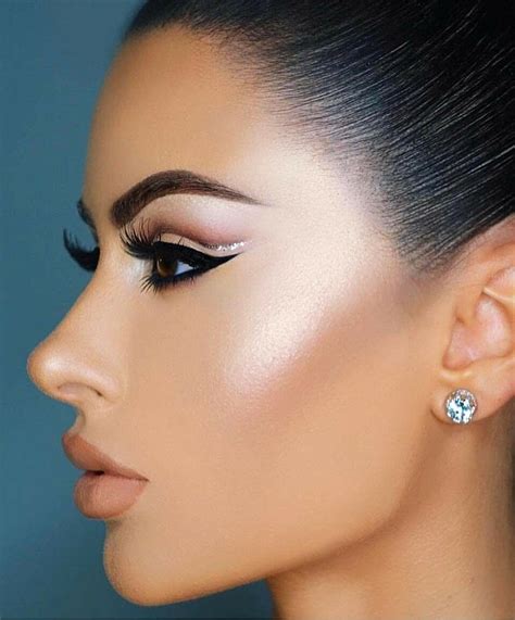 Pin by Cassye on That Face! | Makeup, Makeup obsession, Magical makeup