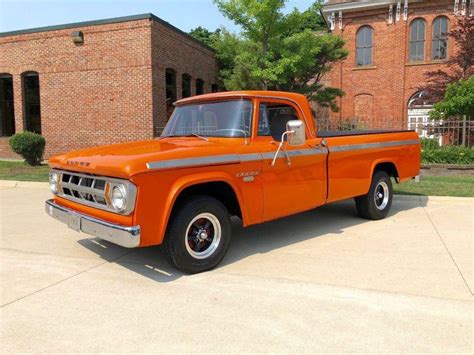 impeccable 1968 Dodge 100 Pickup vintage truck for sale