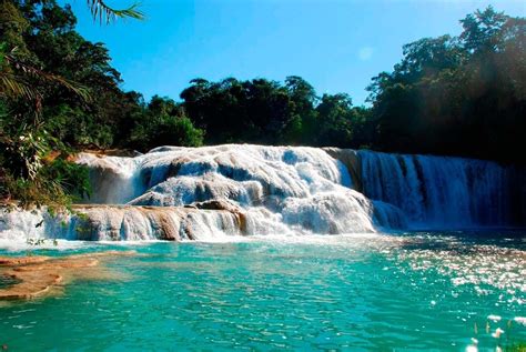 ARCHEOLOGICAL ZONE OF PALENQUE AND WATERFALLS