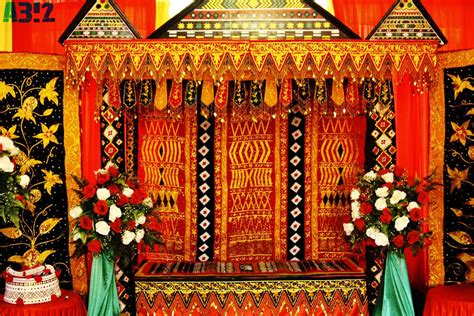 Batak Mandailing Culture-Indonesia Wedding Stage by seishintai on DeviantArt