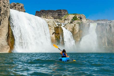 Kayaking to the bottom of Shoshone Falls in Twin Falls, Idaho - That ...