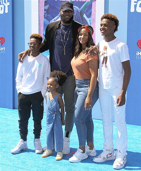 LeBron James’ Kids: Everything To Know About His 3 Children With Wife Savannah - laacib