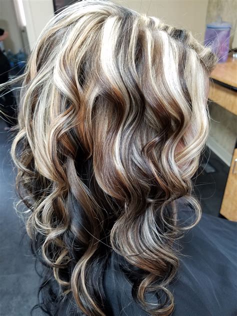 Highlight and lowlight using Wella color | Long hair styles, Hair color ...