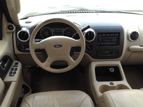 2006 Ford Expedition - Interior Pictures - CarGurus