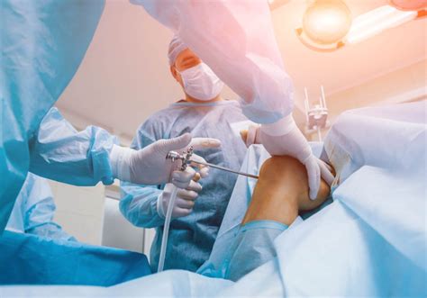 Best Arthroscopy Surgeon Doctor in Kothrud | Dr. Vinil Shinde