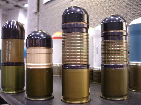 Milkor USA M32 MGL 40mm Multi-Shot Grenade Launcher Range Session ...