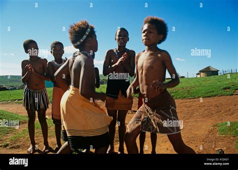 Zulu children hi-res stock photography and images - Alamy