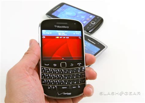 BlackBerry Torch 9810 Review - SlashGear