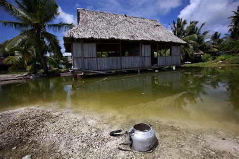 Australia shows up in Tuvalu and trips over | East Asia Forum