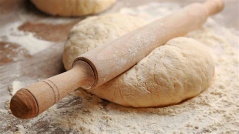 10 Ways to Keep Dough from Sticking to a Rolling Pin - Baking Kneads, LLC