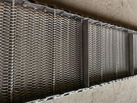 Spiral Balance Conveyor Belt - RIH Wire Mesh