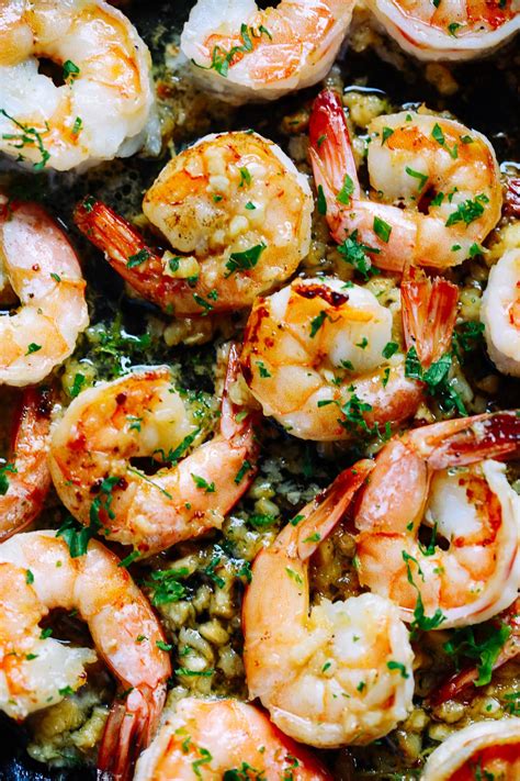 Garlic Butter Shrimp Recipe for Dinner in 10 Minutes - Primavera Kitchen