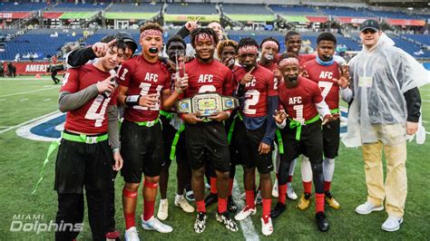 Miami Youth Flag Football Team Wins NFL Flag Championship At Pro Bowl