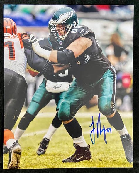 Philadelphia Eagles Jon Runyan Autographed 8x10 Photo - Carls Cards & Collectibles