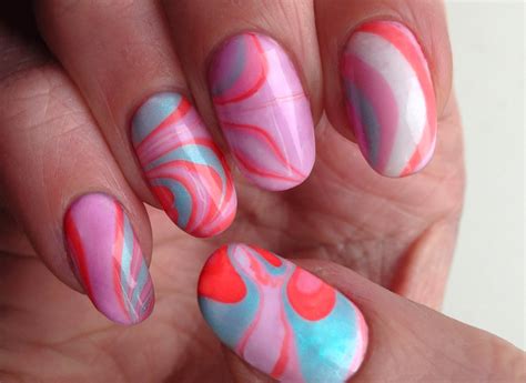 40 Creative Water Marble Nail Art Designs