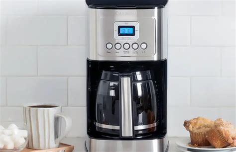 How to Clean Cuisinart Coffee Maker with Vinegar: 7 Steps