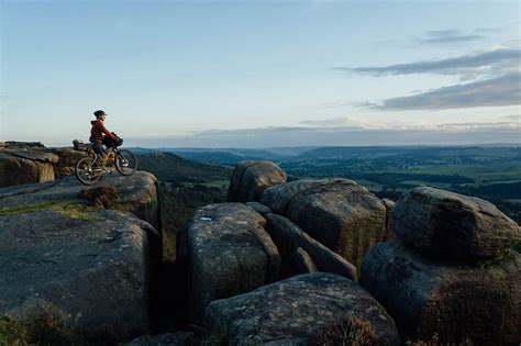 Dark + White Peak Peek - BIKEPACKING.com