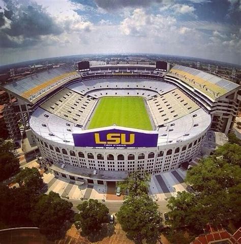 College Football Tailgate, Football Usa, Lsu Tigers Football, Geaux ...