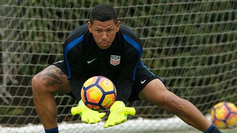 RSL's Nick Rimando takes aim at "open" No. 1 goalkeeper role for US | MLSSoccer.com