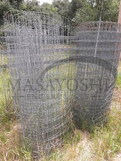 Hog Wire Fence | Welded Wire | Fence, Furniture & Home Living, Home Improvement & Organization ...