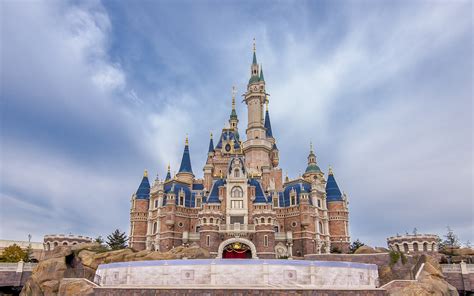 Shanghai Disneyland Guide: Introduction — Westcoaster