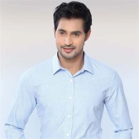 Formal Shirt at best price in Kollam by Green Line Apparels | ID: 9630340597
