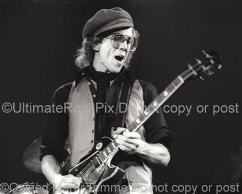 Photos of Guitar Player Bob Welch Playing a Gibson Les Paul in 1978 ...