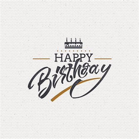 happy birthday lettering with a crown on top royalty - fotor de archo