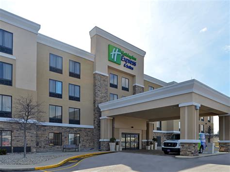 Indianapolis Hotel Near Airport | Holiday Inn Express & Suites W ...