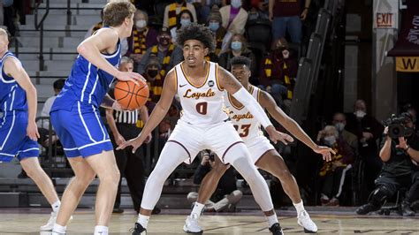 Saint Thomas - Men's Basketball - Loyola University Chicago Athletics