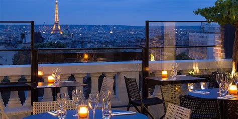 5 des rooftops parisiens à connaître Hotel Rooftop Bar, Best Rooftop Bars, Rooftop Terrace ...