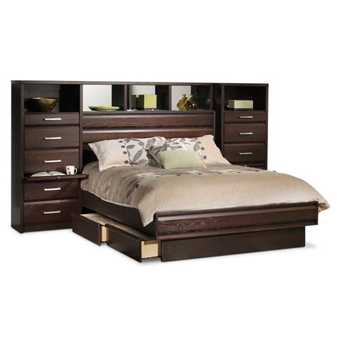 Tango Bedroom Queen Wall Bed - Leon's | Diseño dormitorio principal, Muebles cama, Muebles