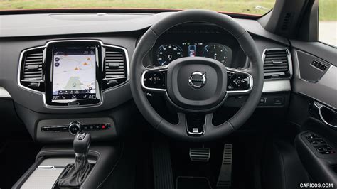 Volvo XC90 R-Design (UK-Spec) | 2016MY | Interior, Cockpit