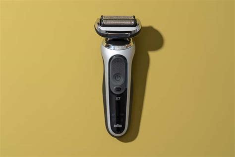 The 4 Best Electric Razors of 2023 | Reviews by Wirecutter