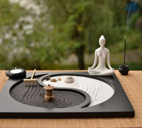 Jardin japonais zen avec galets et bougies – Anti-stress.shop