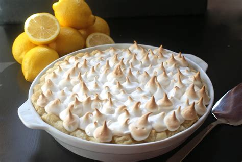 Piccante Dolce: Birthday Lemon Meringue Pie