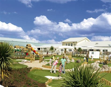 Trecco Bay Holiday Park - Parkdean Resorts | AM Caravans