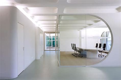 White Office Interior Design | Office interior design, Minimalist office design, Minimalist interior