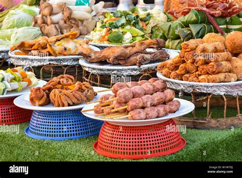 Street food Laos Stock Photo - Alamy